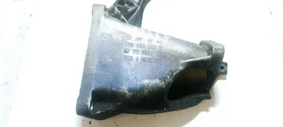 Ford Galaxy Engine mounting bracket 7m0199207b 97vw6061ab