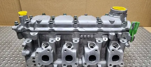 Volkswagen Lupo Engine head 030103475AG 030103374ATBA