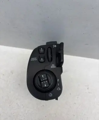 Renault Clio III Wiper control stalk 8201590631 3013030566 28473053023