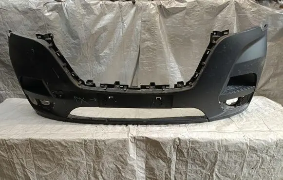 Renault Master III Front bumper 620228205r