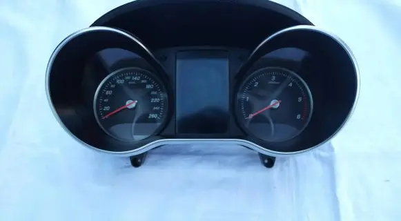 Mercedes-Benz C W205 Speedometer (instrument cluster) A2059008329 A2059028508 A2059014014