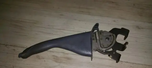 Hyundai Trajet Handbrake/parking brake lever assembly