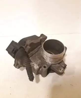 Volkswagen Touran II Throttle valve 03L128063Q 255223362