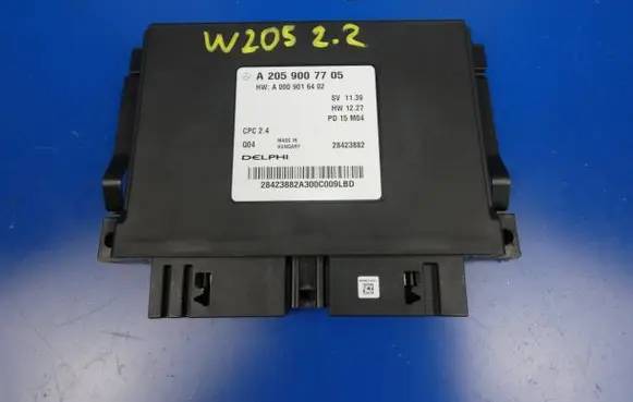 Mercedes-Benz C W205 Gearbox control unit/module A2059007705 28423882 A0009016402