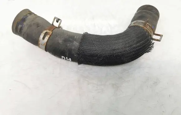 Toyota RAV 4 (XA30) Engine coolant pipe/hose