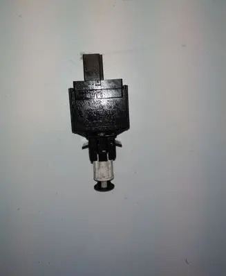 Volvo V70 Brake pedal sensor switch 8622064