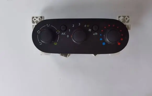 Renault Trafic III (X82) Climate control/heater control trim 14-E1093049
