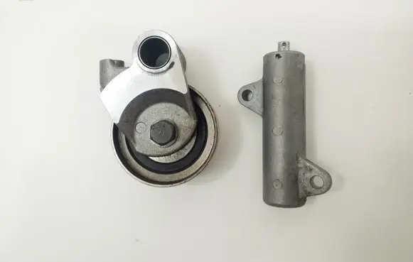 Toyota Hilux (AN10, AN20, AN30) Timing belt tensioner 