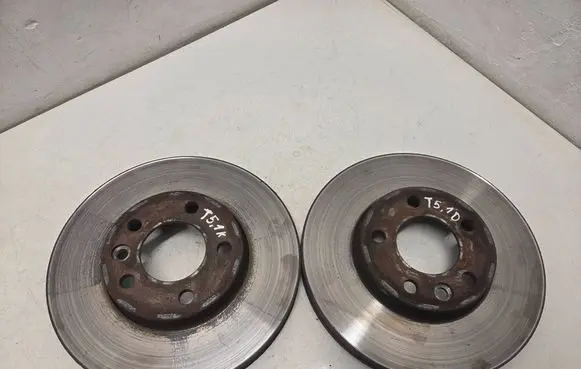 Volkswagen Transporter - Caravelle T5 Front brake disc 