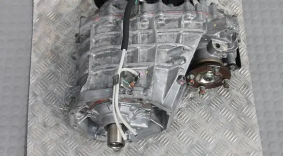 Mitsubishi L200 Gearbox transfer box case REDUKTOR3200A194 3200A194 VU220257