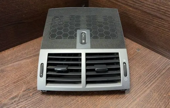Peugeot 407 Dash center air vent grill 9644589777 A1040041