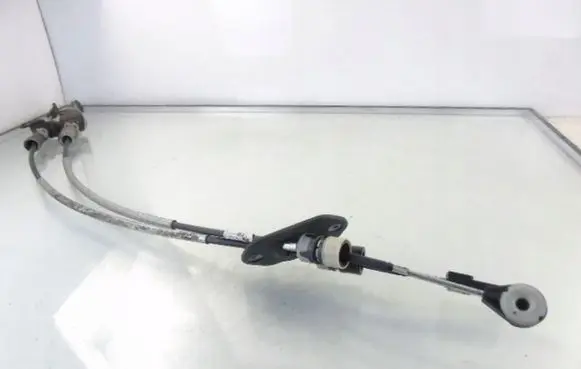 Gear shift cable linkage
