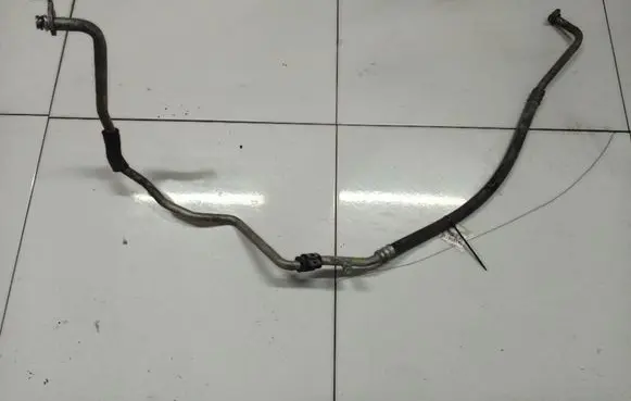 Air conditioning (A/C) pipe/hose
