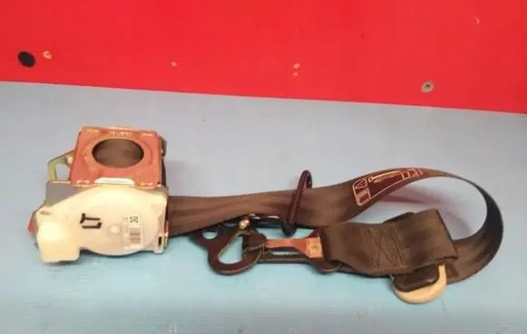 Citroen Berlingo Rear seatbelt