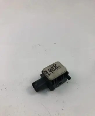 Mercedes-Benz R W251 Airbag deployment crash/impact sensor 0038202826