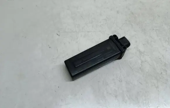 BMW 5 F10 F11 Tire pressure control unit 6881474