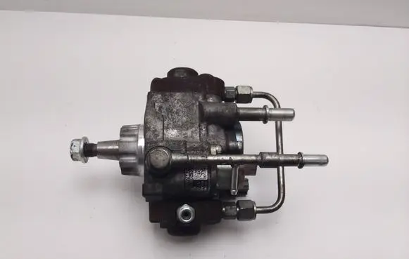 Opel Astra J Fuel injection high pressure pump 8980924670 HU2940001010