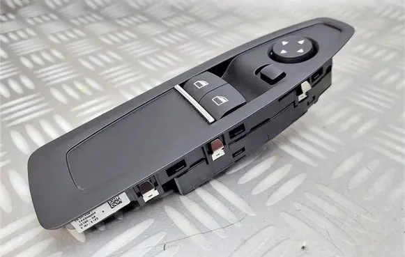 BMW 2 F22 F23 Quarter vent window switch 9226264