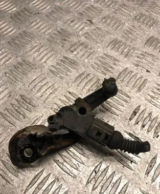 Headlight/headlamp level sensor