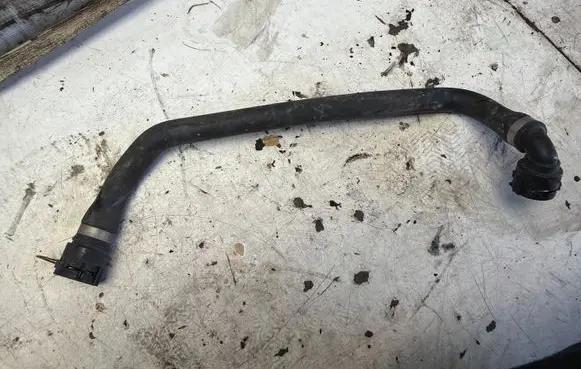 BMW X1 E84 Engine coolant pipe/hose 1437865
