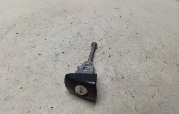 Citroen C4 I Picasso Front door lock (next to the handle) 59395j01