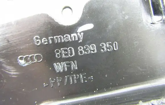 Audi A4 S4 B6 8E 8H Rear door lock 8E0839350