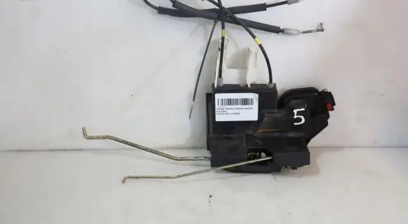 Hyundai Santa Fe Front door lock
