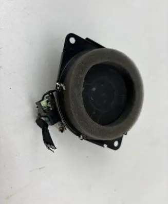 Chrysler Pacifica Panel speaker 68043045AD 07218J0852 923021701A