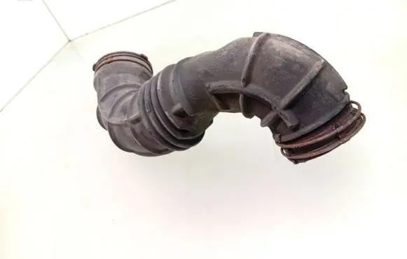 KIA Ceed Air intake hose/pipe 281382H000