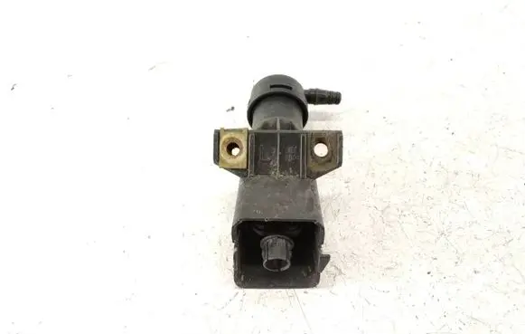 Toyota Corolla E120 E130 Headlight washer spray nozzle 30132