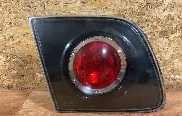 Mazda 3 I Tailgate rear/tail lights P2775