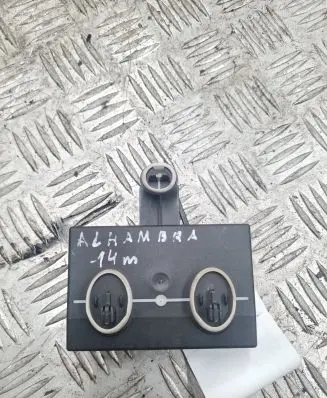 Seat Alhambra (Mk2) Door control unit/module 7N0959794G