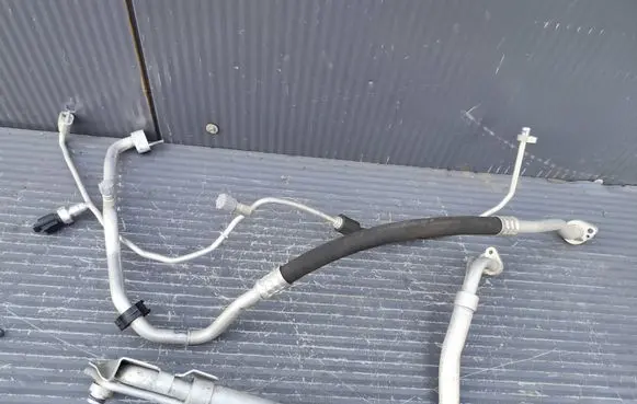 Audi Q3 F3 Air conditioning (A/C) pipe/hose 5QF816743AA 5QF816741E 5QB816738D