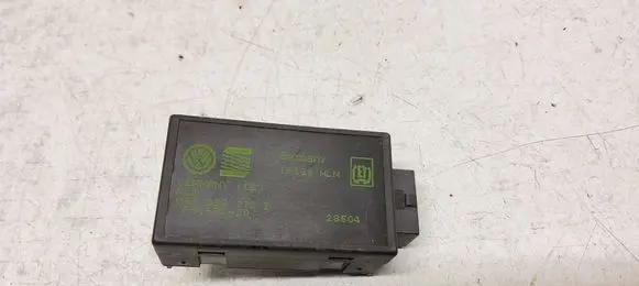 Volkswagen Transporter - Caravelle T5 Seat control module 6Q0959772B
