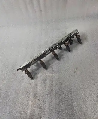 Volvo XC70 Fuel injectors set 