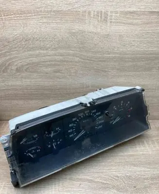 Ford Transit Speedometer (instrument cluster) F37F10C956B