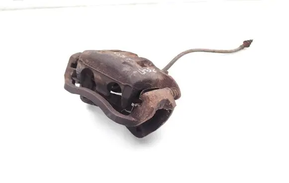Nissan Navara D40 Front brake caliper