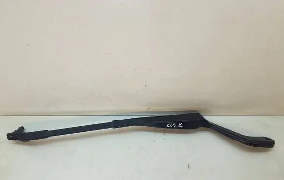 Mercedes-Benz CLS C219 Front wiper blade arm A2118201544