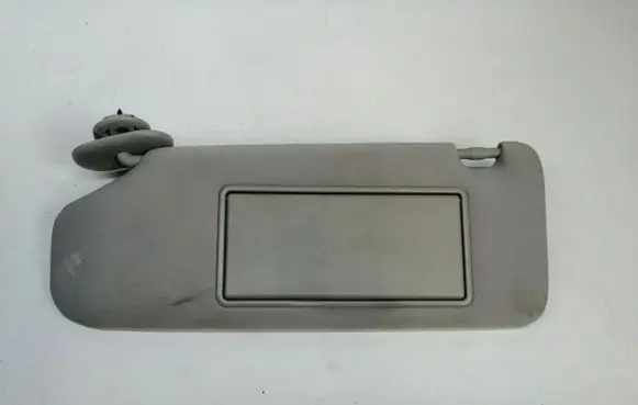 Sun visor
