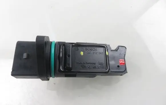 Audi A3 S3 8L Mass air flow meter F00C2G2049