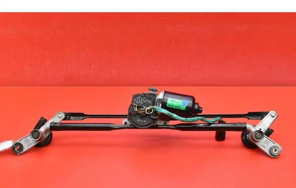 Front wiper linkage and motor