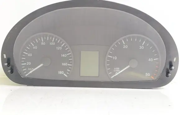 Speedometer (instrument cluster)