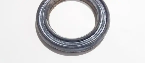Nissan X-Trail T30 Front coil spring rubber mount 540344u000
