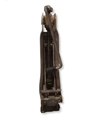 Audi A6 S6 C5 4B Lift Jack 8L0011031A