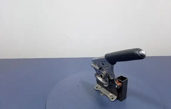Mazda 3 II Handbrake/parking brake lever assembly 