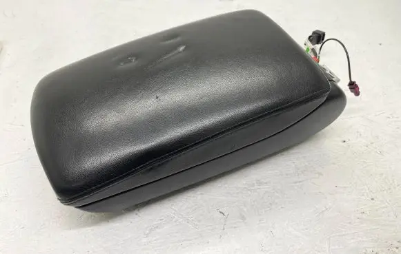 Audi A6 S6 C6 4F Armrest