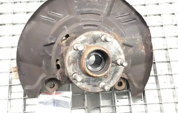 Subaru Outback Front wheel hub spindle knuckle