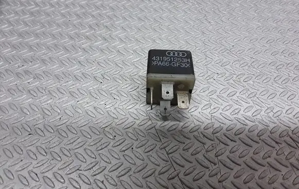 Audi A6 S6 C5 4B Other relay 431951253H