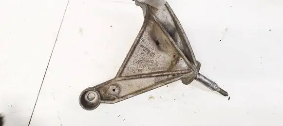 Renault Espace - Grand espace IV Engine mounting bracket 8200013682