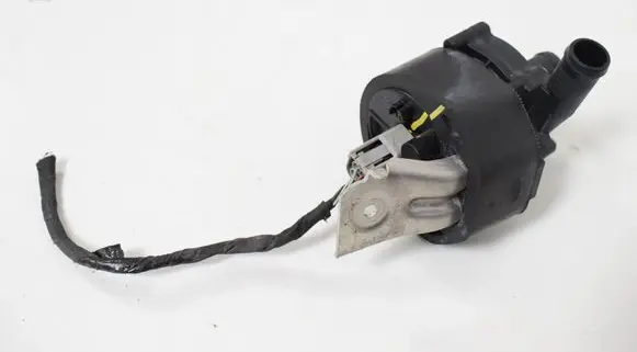 Tesla Model S Electric auxiliary coolant/water pump 103732700